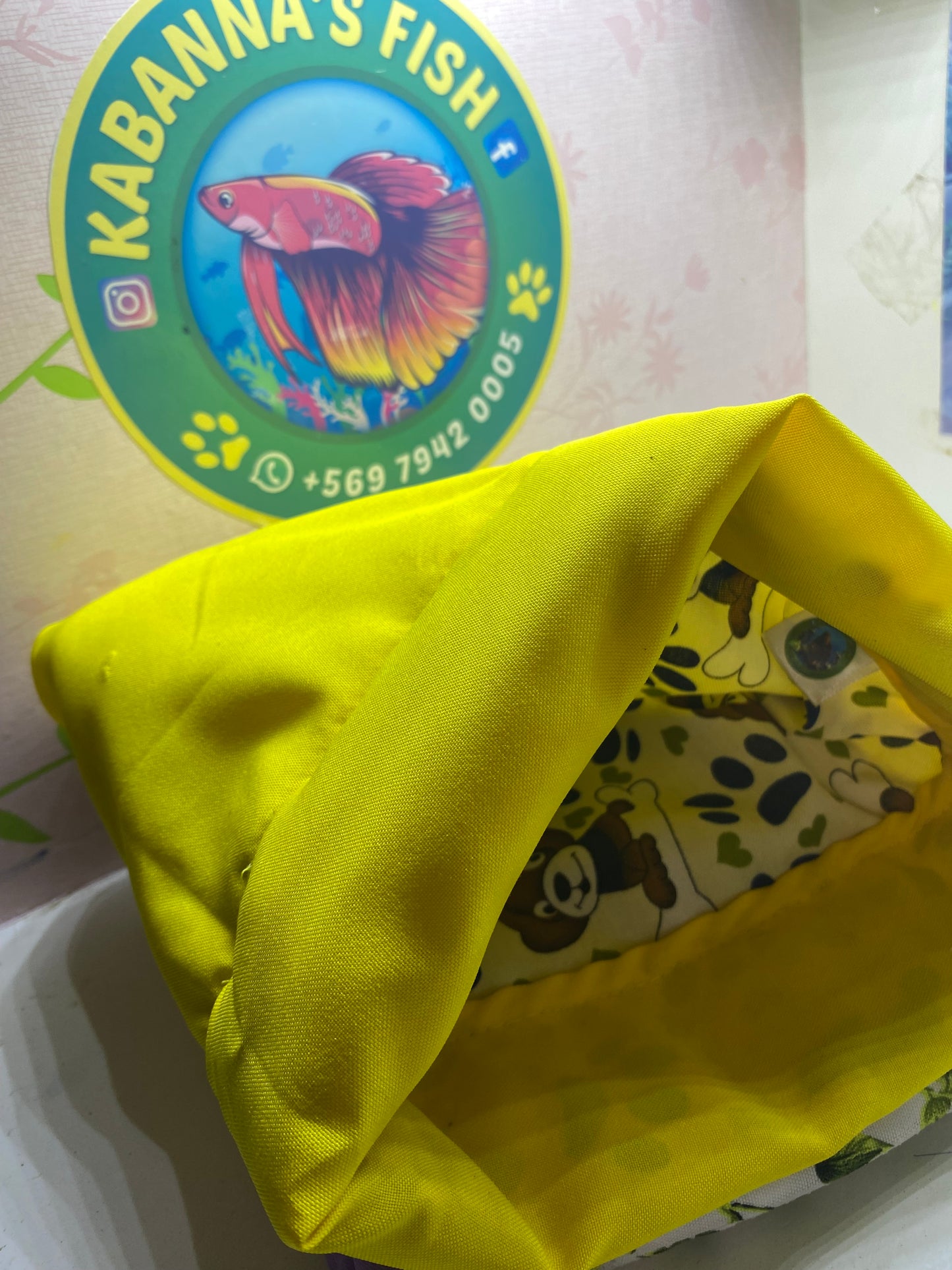 Cama tubular tela fresca para pequeñas patitas