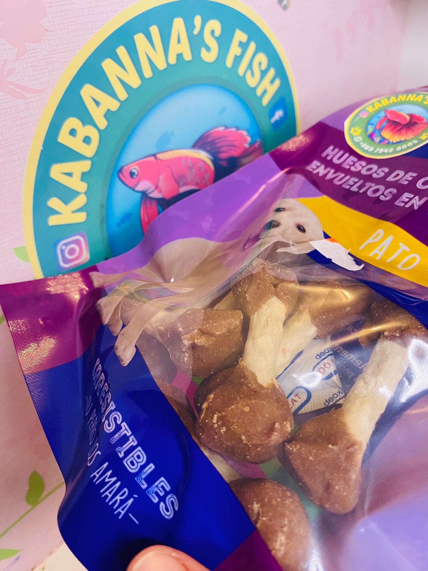 Snack Perro• Huesos carnaza bonina con carne de pato
